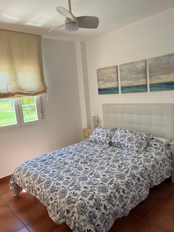 Zdjęcie z galerii obiektu Chalet con piscina en Novo Sancti Petri w mieście Chiclana de la Frontera