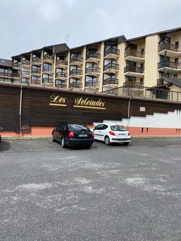Budynek, w którym mieści się apartament