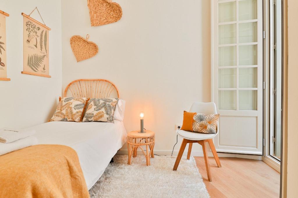 Posteľ alebo postele v izbe v ubytovaní C74 - Marvelous 3 Bedroom Apartment In Historical