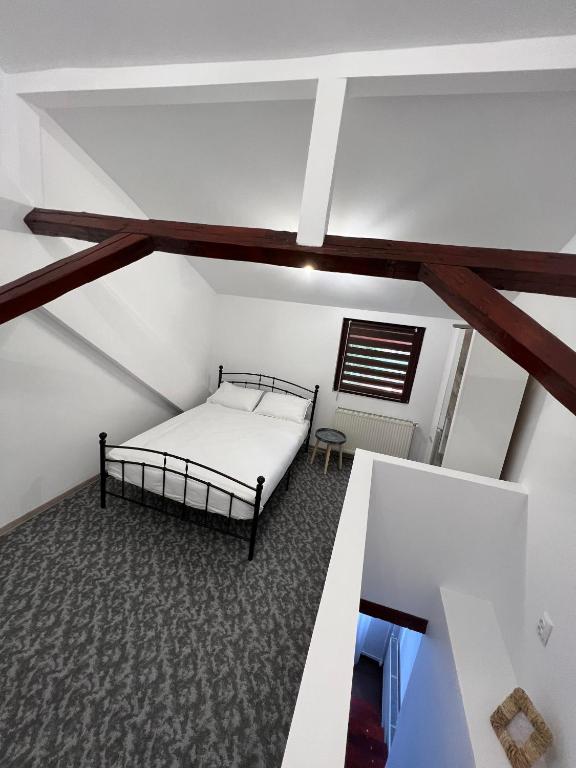 Apartament in regim hotelier Queen Medias