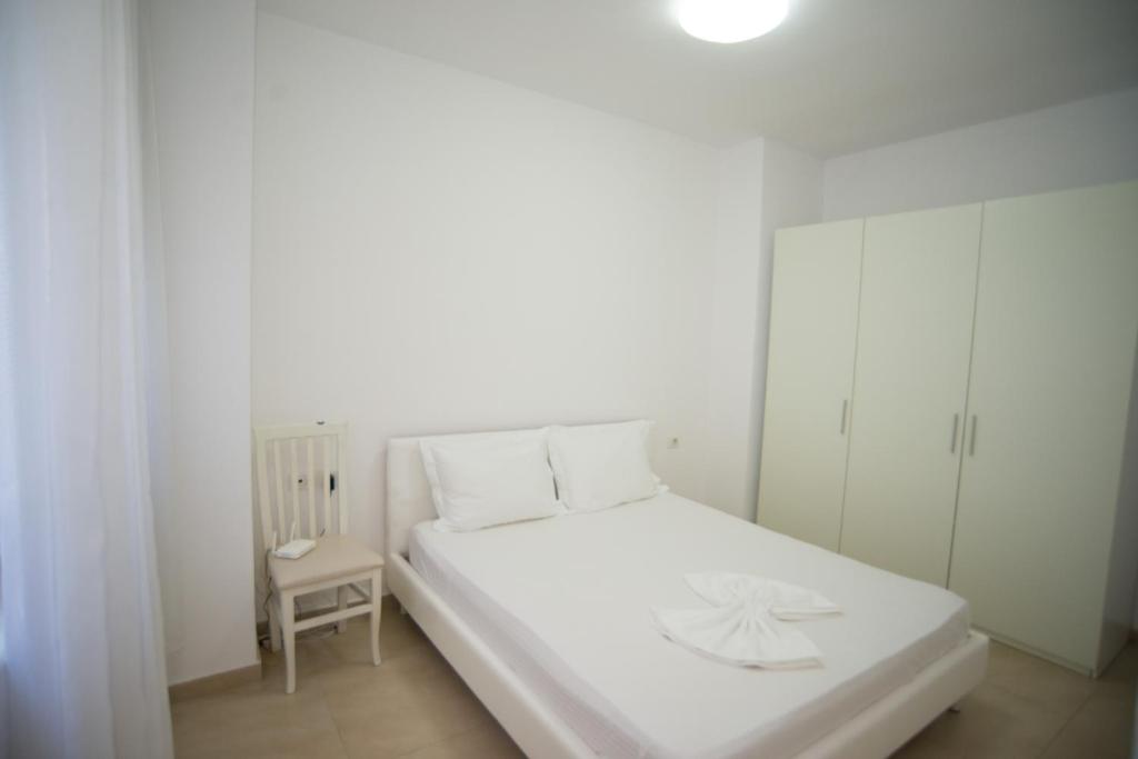 One Bedroom APT (Rezidenca Kodra e Diellit 1) - Imazhi 6
