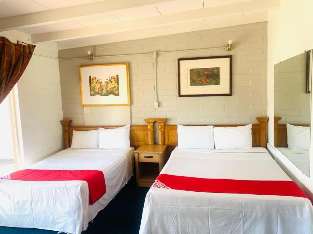 OYO Oasis Motel Las Vegas I-15 - 2 Lit Queen Fumeurs