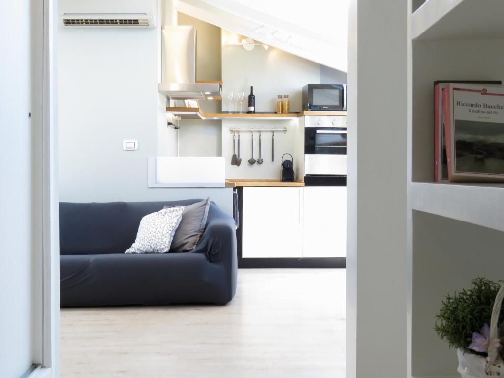 A kitchen or kitchenette at Murri Apartment