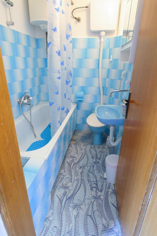 Vannituba majutusasutuses Old Fashion Guest House
