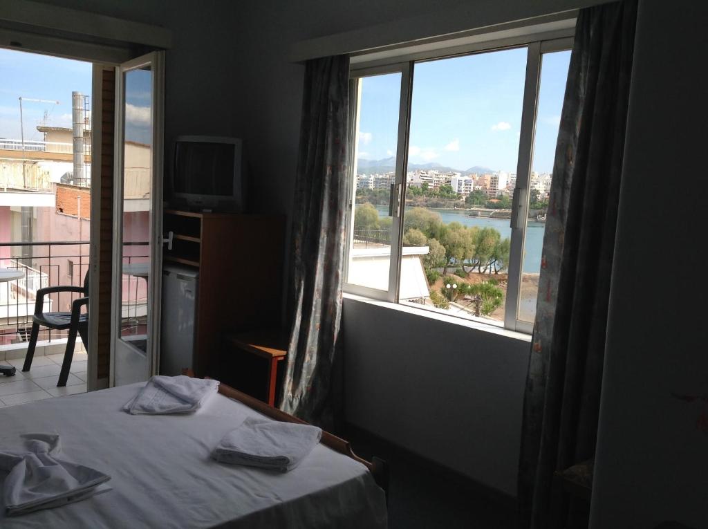 Balkón nebo terasa v ubytování Morfeas Hotel