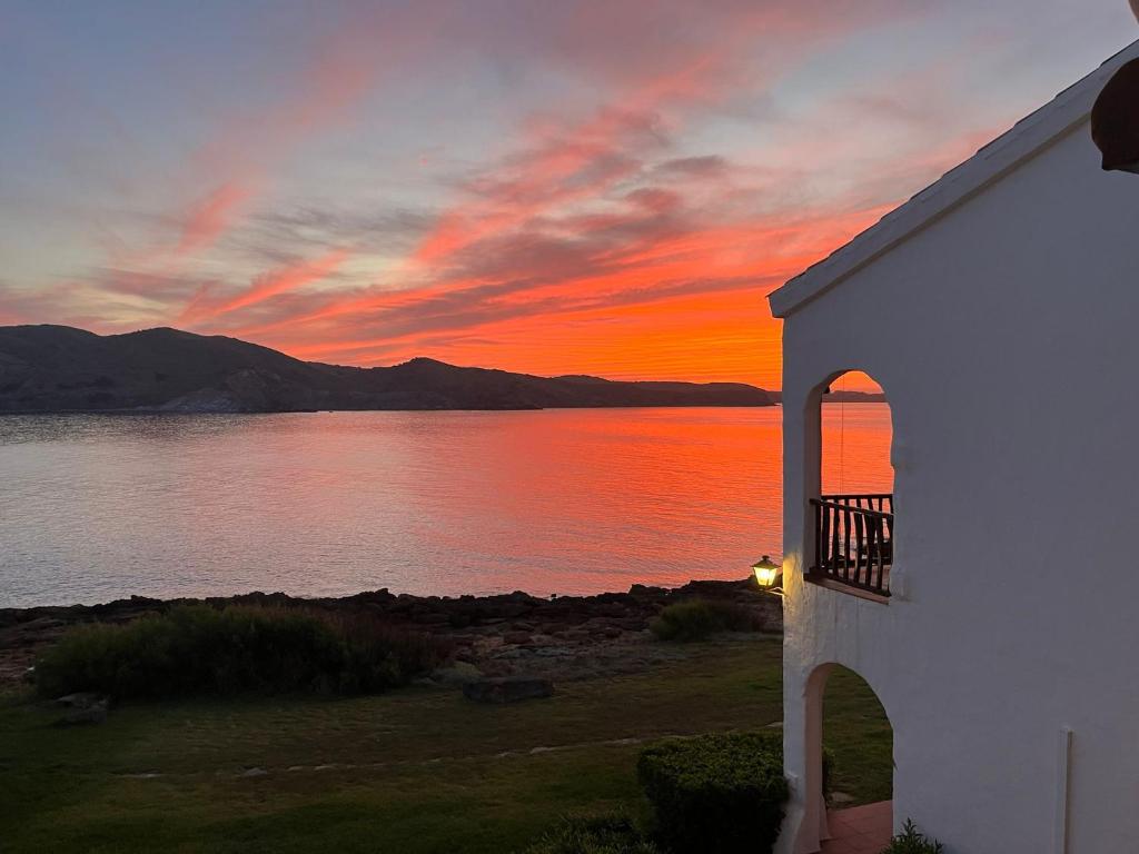 Amazing Sea View a Paradise Cosy Apartment, Fornells ...