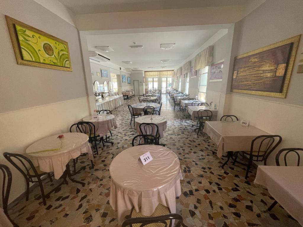 Hotel moroni - Resim 11