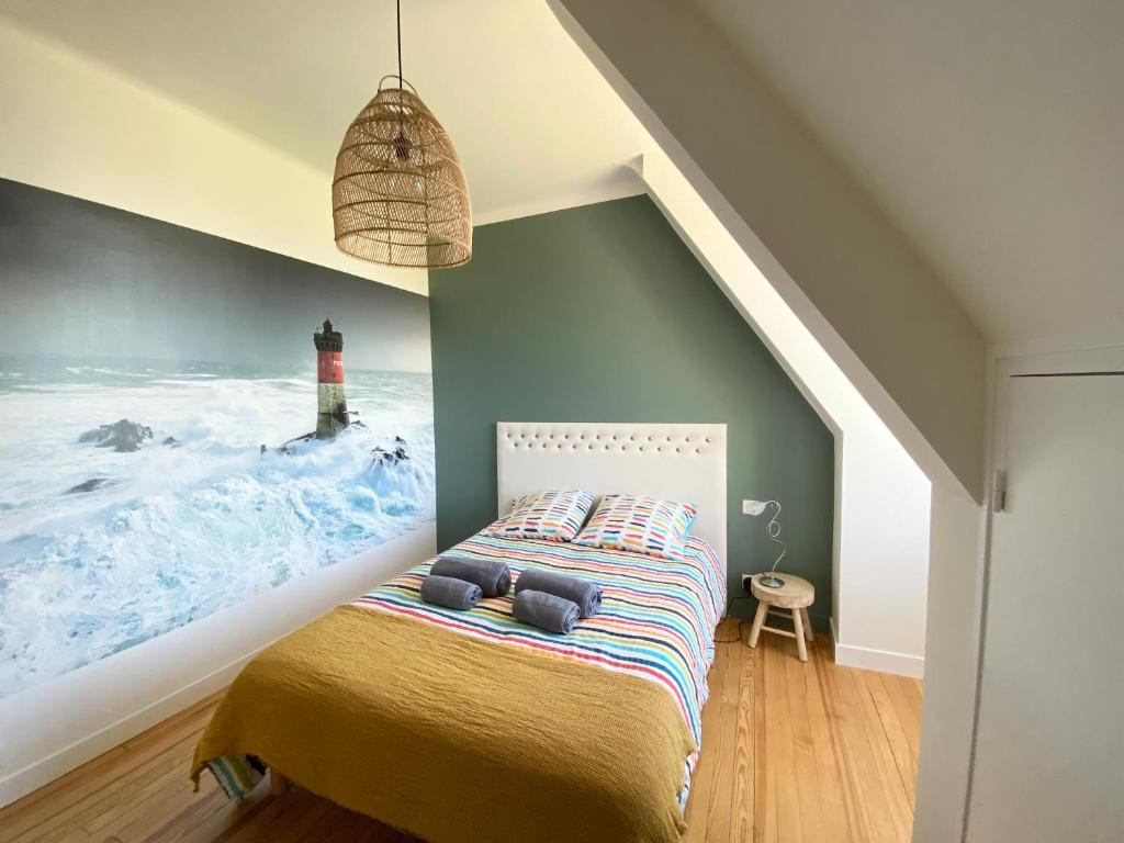 Postel nebo postele na pokoji v ubytování Superbe villa vue sur mer, corniche de la plage