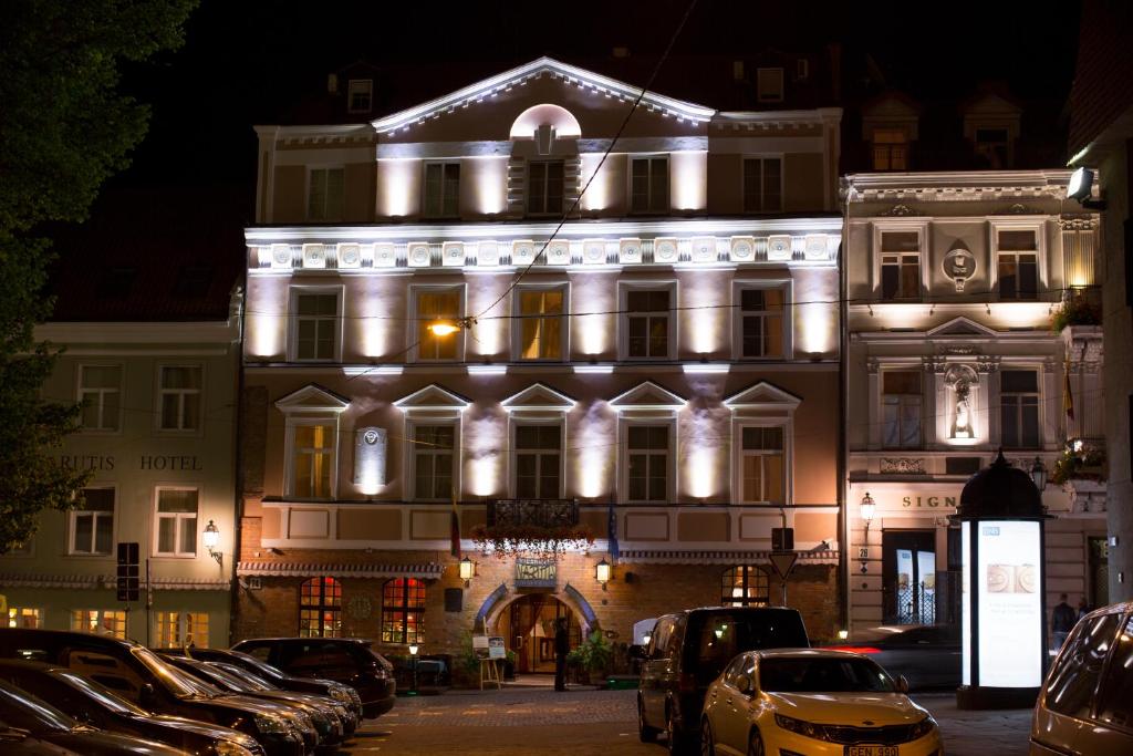 Budova, kde se hotel nachází