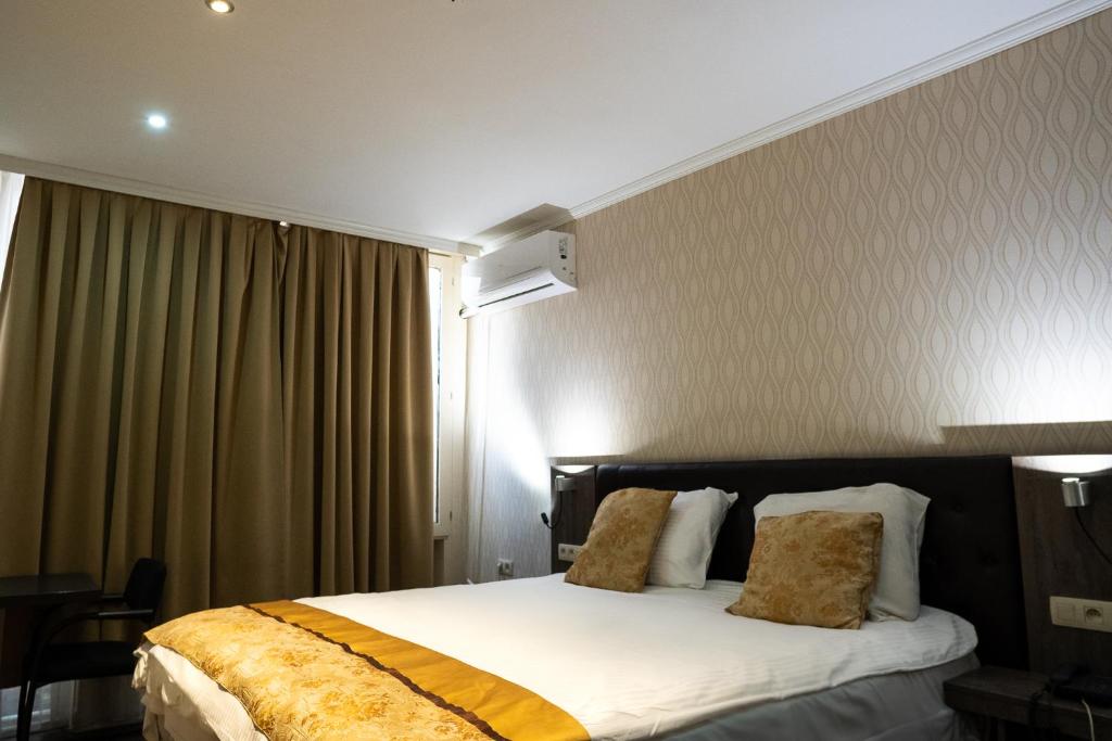 The Helmet Hotel - Resim 45