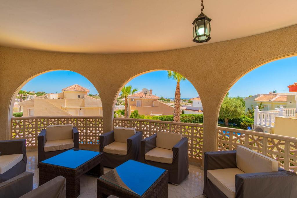 Villa Isla Lanzarote - Ciudad Quesada - Alicante, Ciudad ...