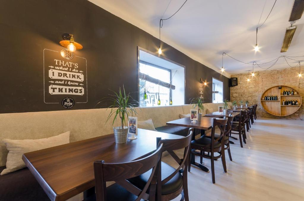 אזור ישיבה ב-Hotel Csillag Tokaj