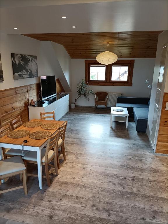 Fotografia z galérie ubytovania Apartament Na Uboczu v destinácii Szklarska Poręba
