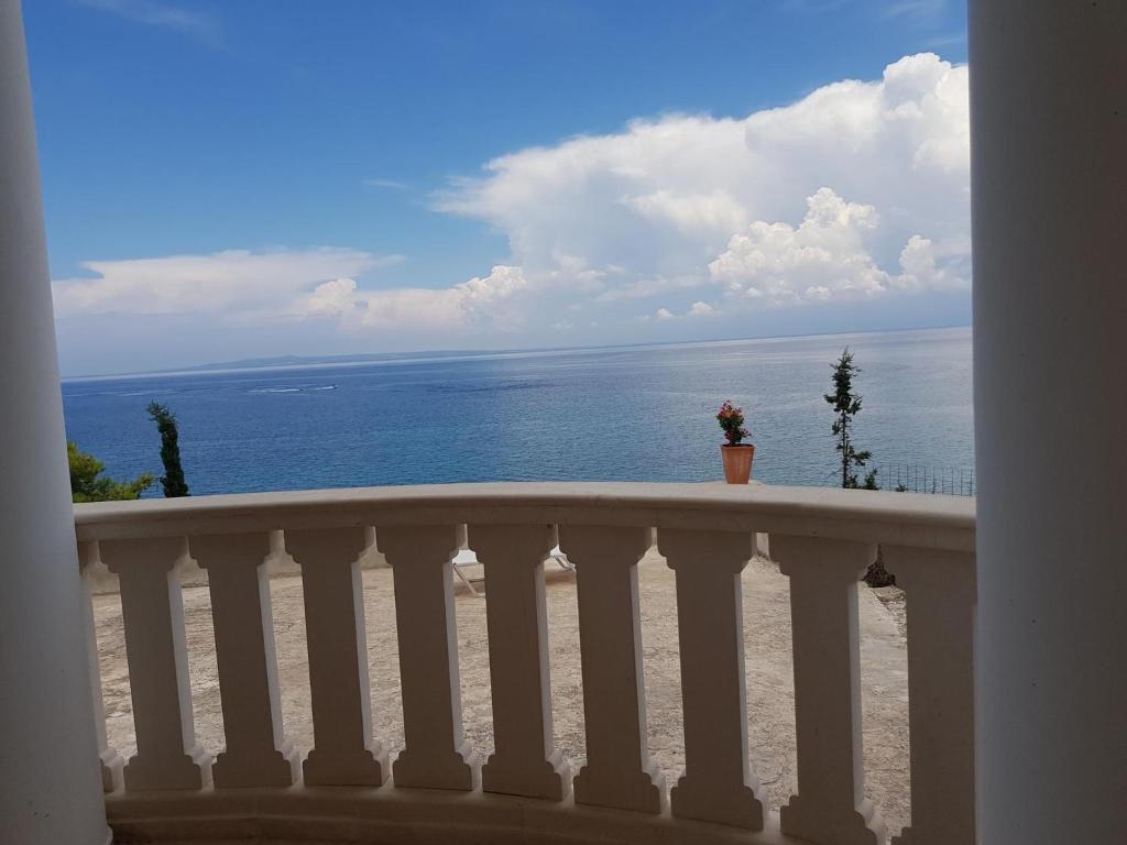 Příroda nedaleko hotelu