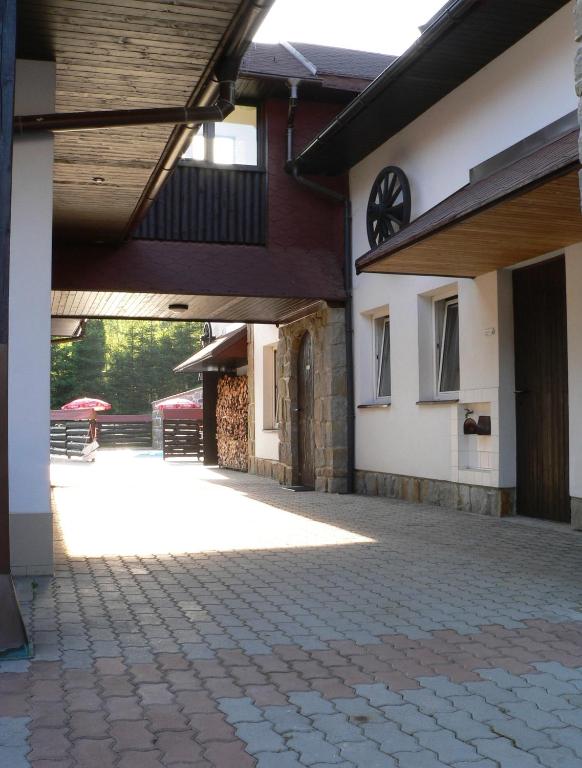 Budova, kde se penzion nachází