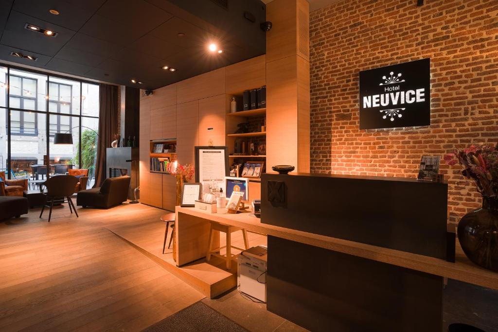 Posezení v ubytování Hotel Neuvice