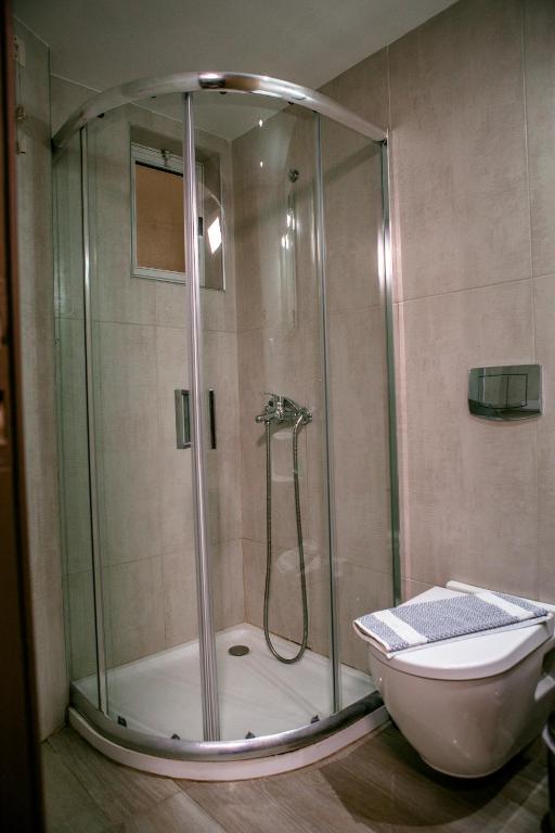 Theo Beach Hotel Apartments - 3