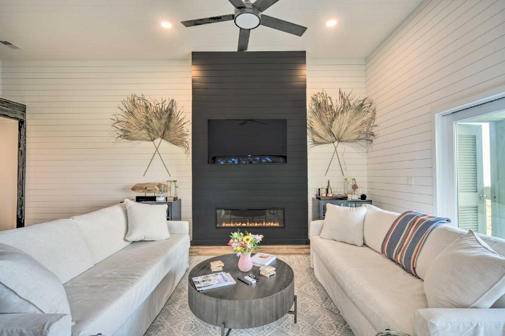 Chic Seabrook Island Stay - Direct Oceanfront