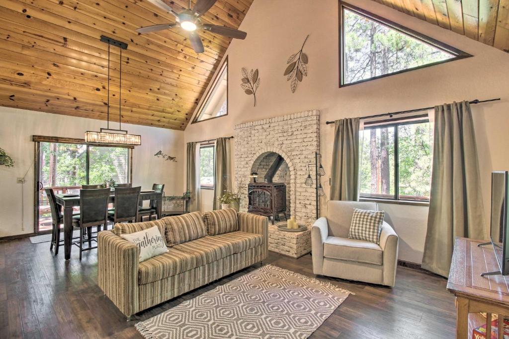 Homey Gem Near Lake and Trails,