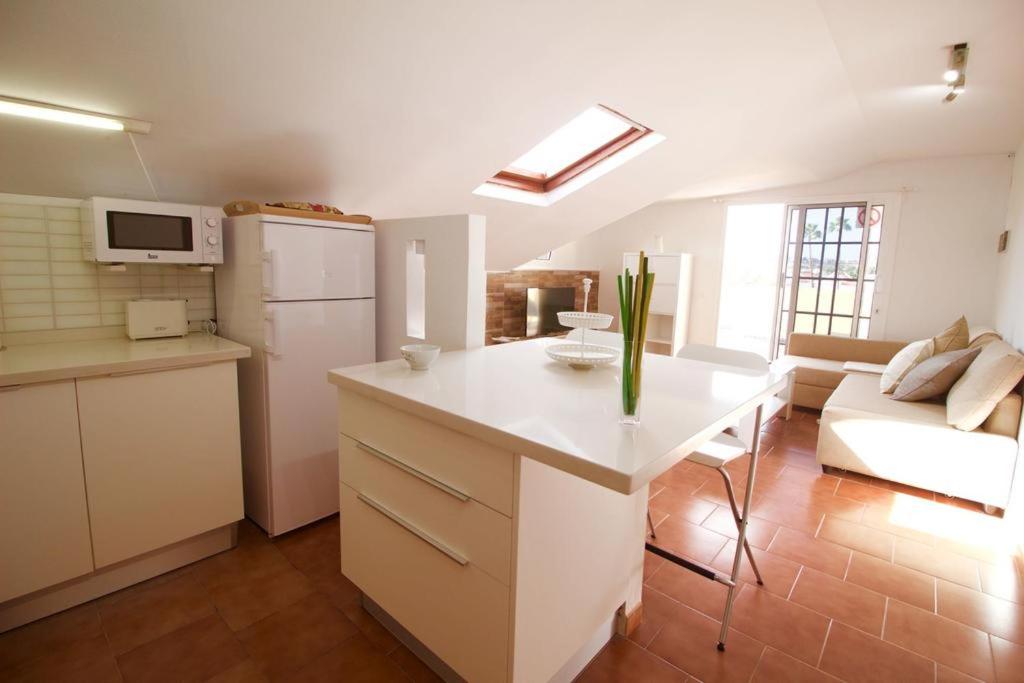 Kuchyň nebo kuchyňský kout v ubytování Lacy Golf Apartments
