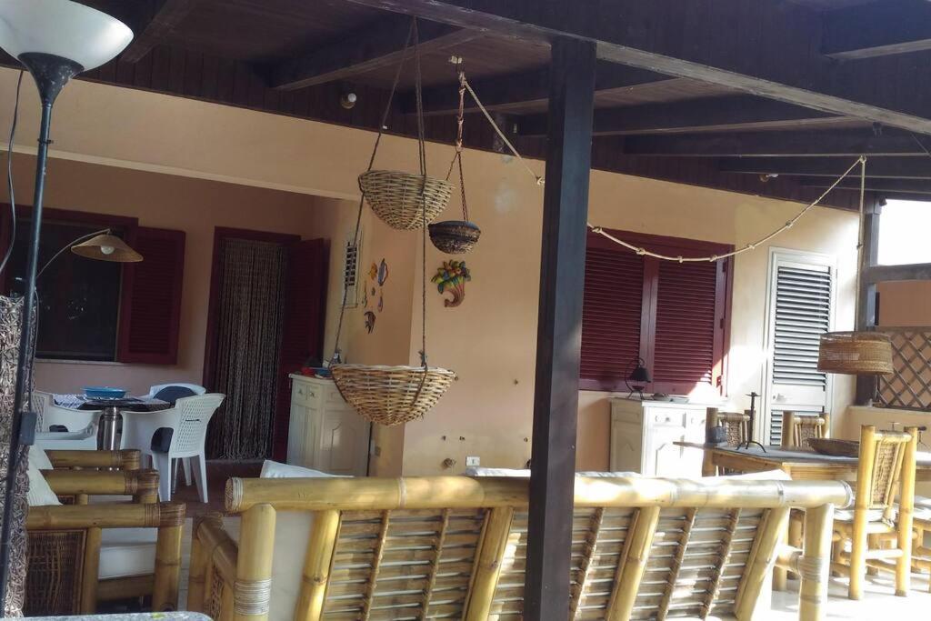 Reštaurácia alebo iné gastronomické zariadenie v ubytovaní Casa indipendente nel Salento a Torre Dell'Orso