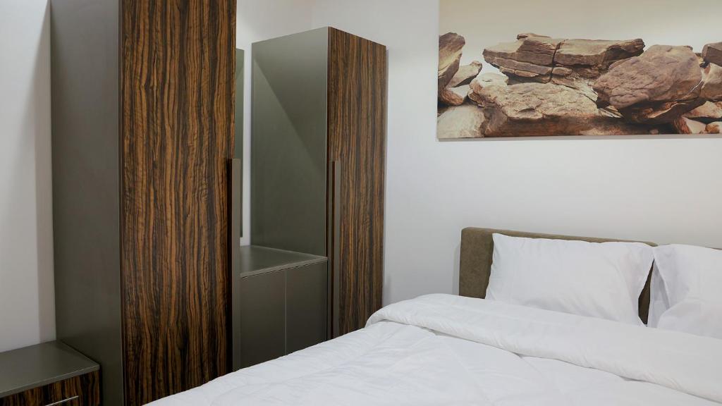BHomed Furnished Apartments - Apartamento De Una Habitación