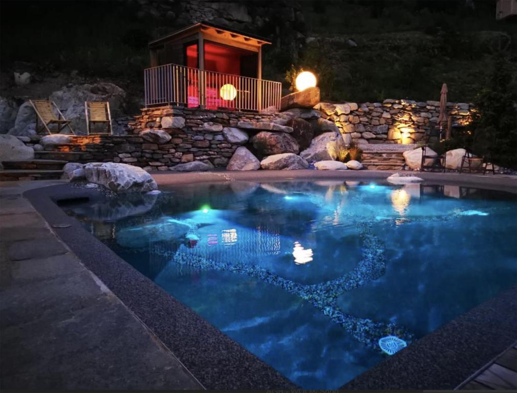 Bazén v ubytování WOO® Loft Resort nebo v jeho okolí