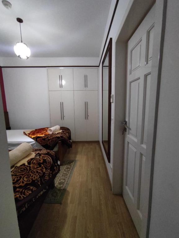 Postel nebo postele na pokoji v ubytování E-Just Hotel Borg El Arab