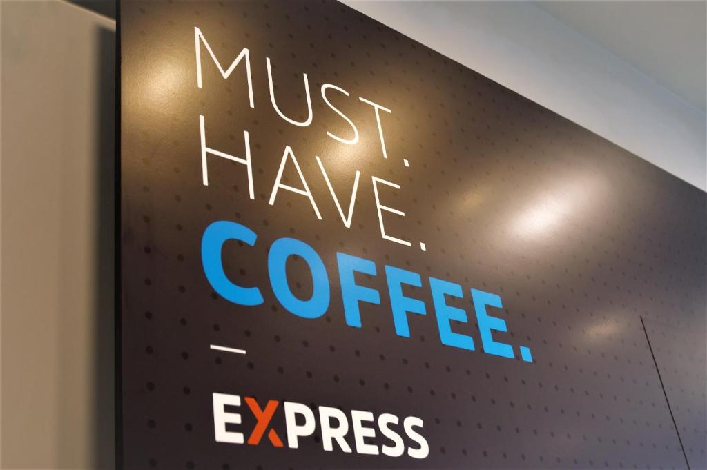 Holiday Inn Express & Suites - Edmonton SW – Windermere by IHG - Resim 36