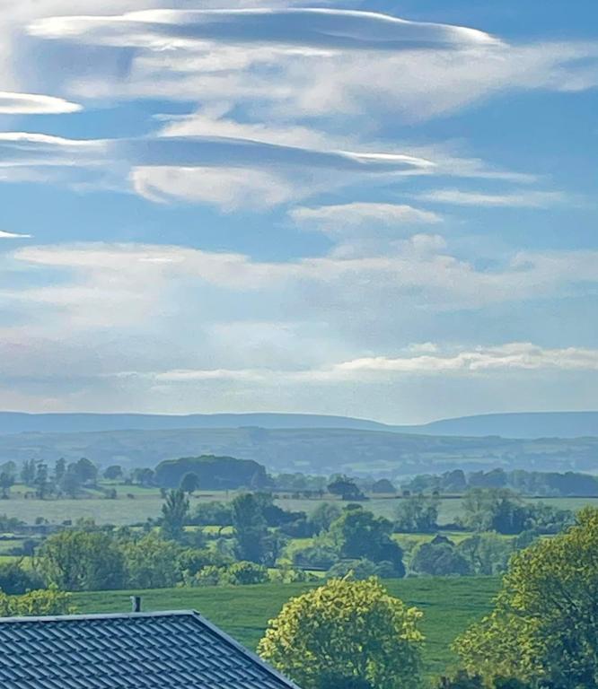 Ribble Valley Lodge Retreat - Chalet De Deux Chambres