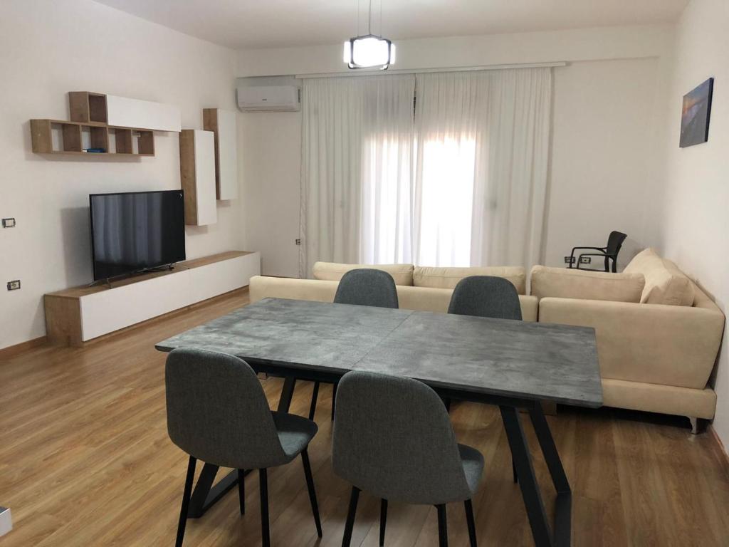 Lovely Sea View Apartment - Imazhi 5