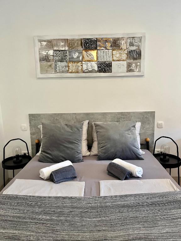 Plaza Teatro & Piazzale Teatro - 15