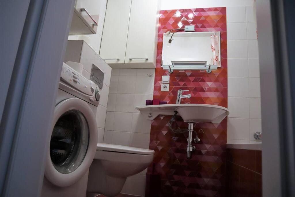 Fotografia z galérie ubytovania Uroczy Apartament- Kołobrzeg v destinácii Kołobrzeg
