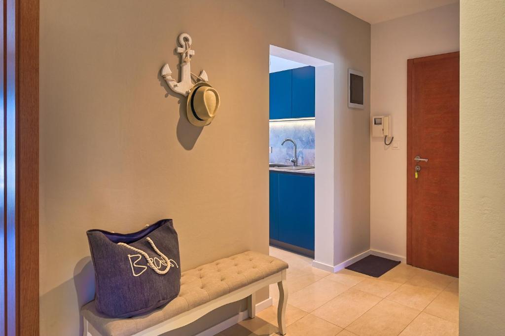 Fotografie z fotogalerie ubytování Apartment Zala with private pool v destinaci Ližnjan
