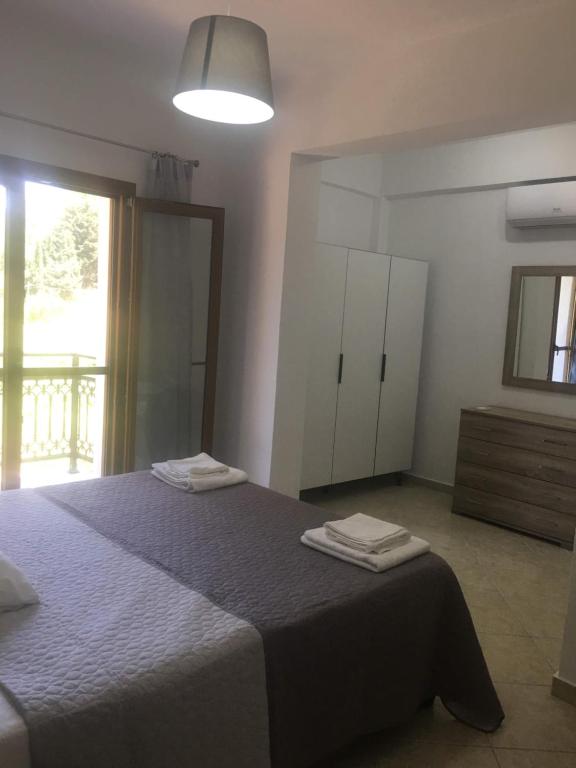 Suitetrails - Alekos rooms and apartments