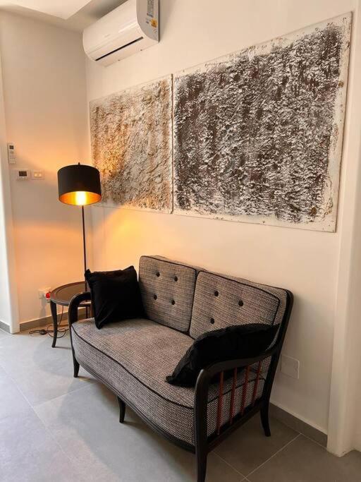 A seating area at Welcome Catania