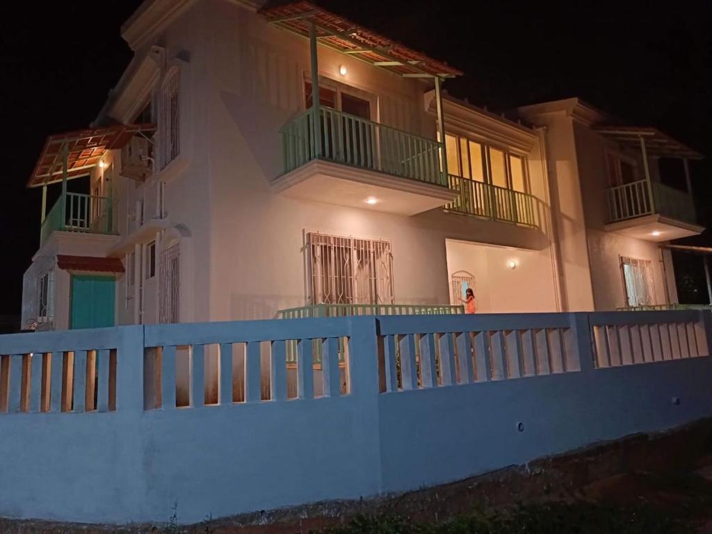 Budova, kde se aparthotel nachází