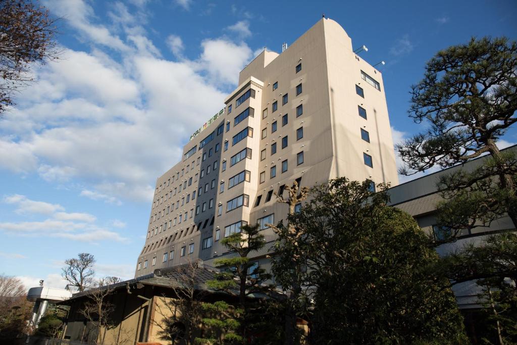 Kur and Hotel Shinshu - Housity