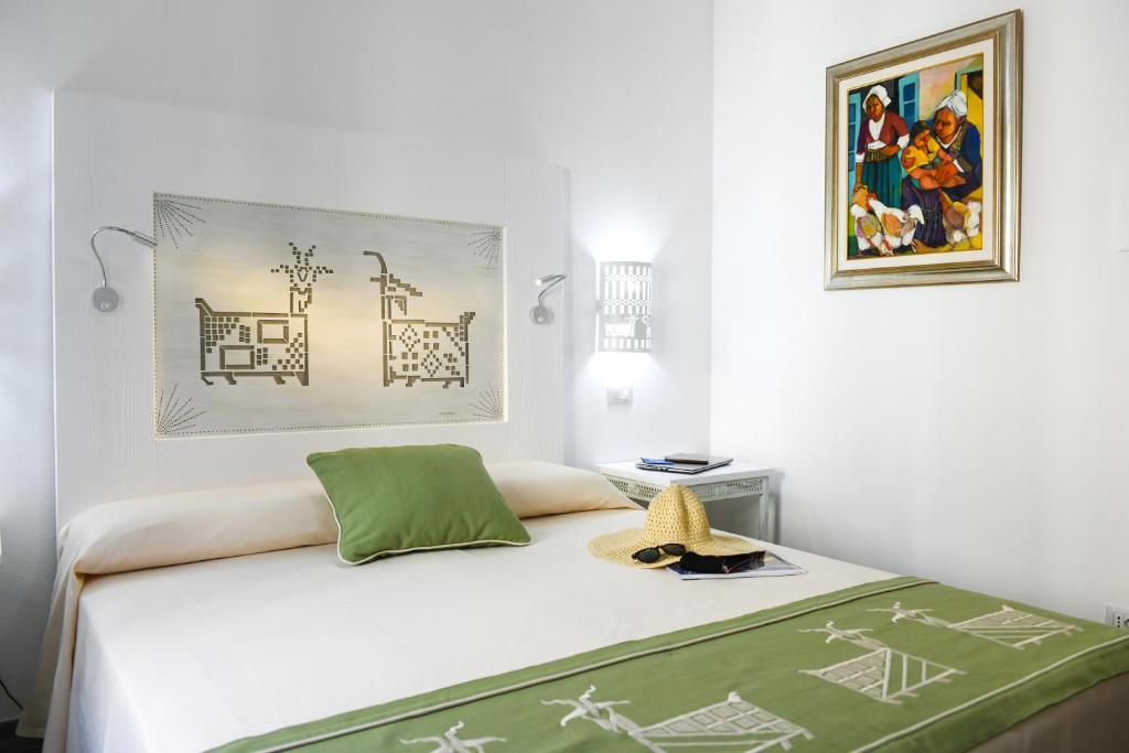 ALGHERO NOON - Tweepersoonskamer Met Eigen Badkamer