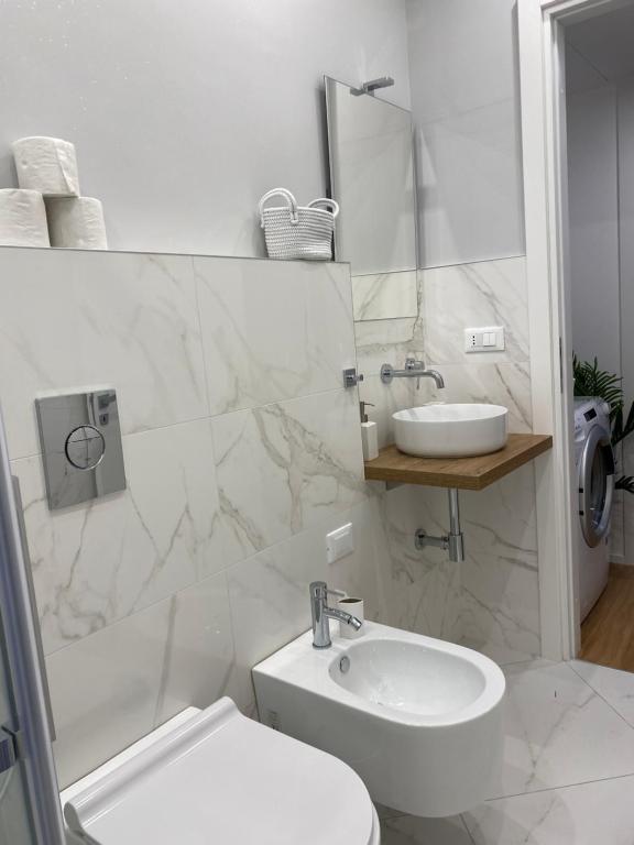 Kúpeľňa v ubytovaní Gramsci 2 - Cozy Apartment near Sempione Park!