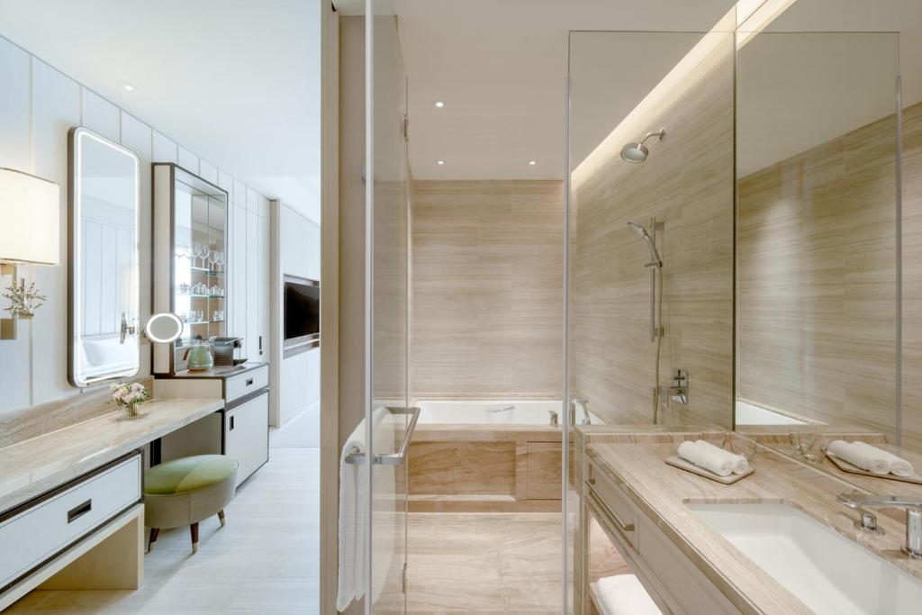 A bathroom at The Fullerton Ocean Park Hotel Hong Kong