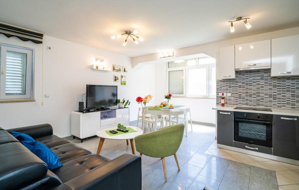 Fotografie z fotogalerie ubytování Two-Bedroom Apartment VICTORY v Dubrovníku