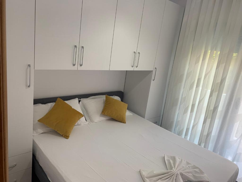 Julia Apartments - Imazhi 6