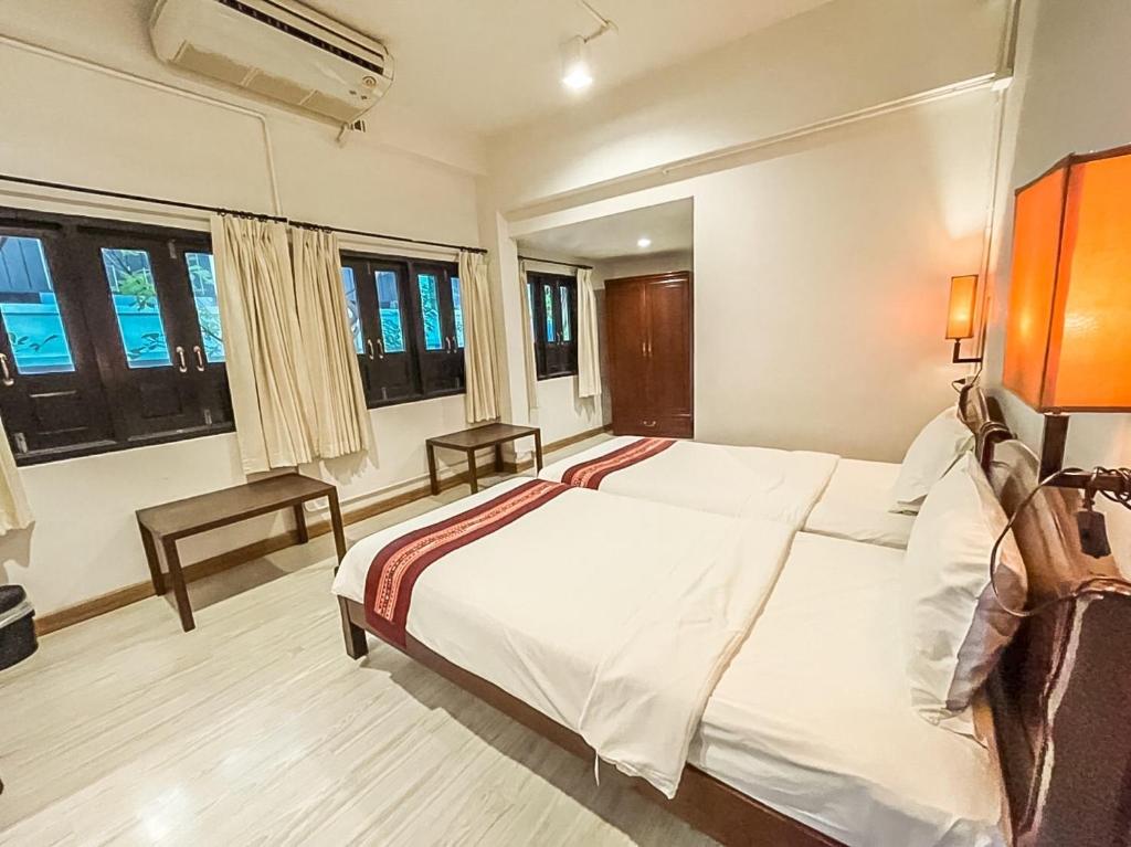 99 The Gallery Hotel - Resim 44