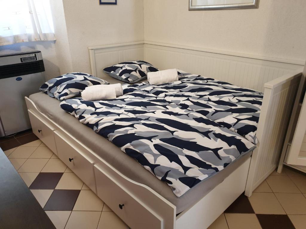 Posteľ alebo postele v izbe v ubytovaní Marica - Studio Apartment