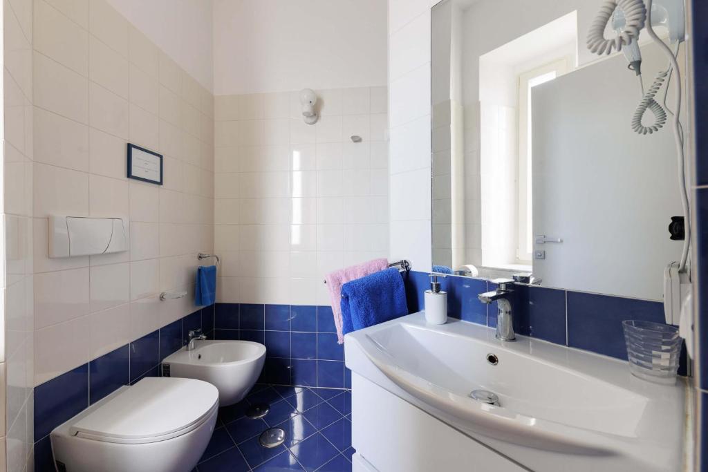 رزرو هتل و هاستل، B&B La Certosa di San Martino, 09197245267