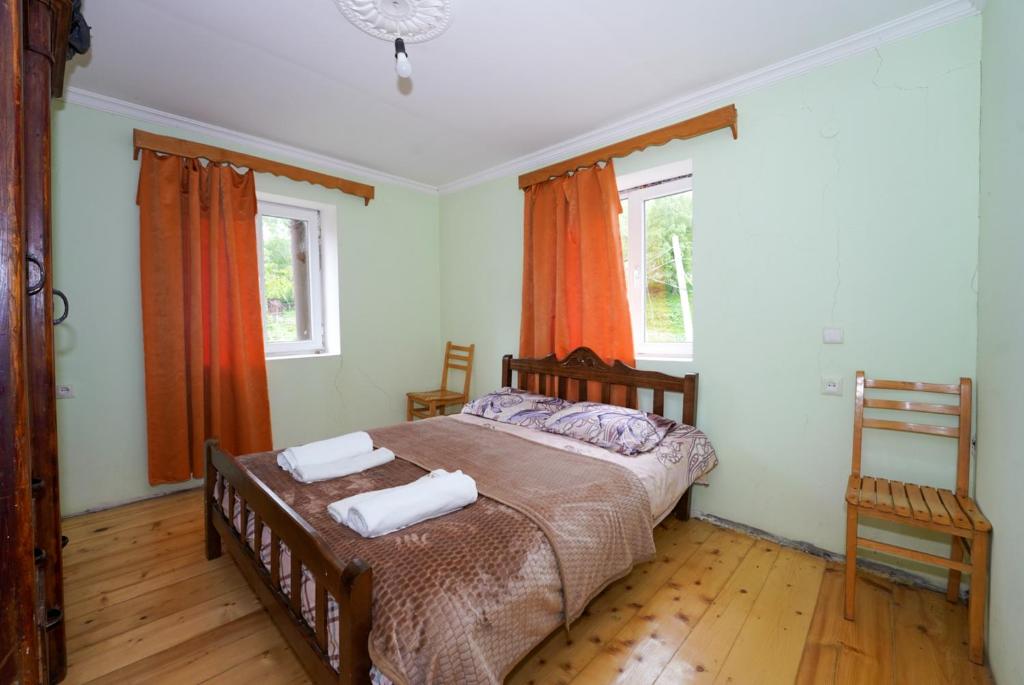 Postel nebo postele na pokoji v ubytování Guesthouse Nora