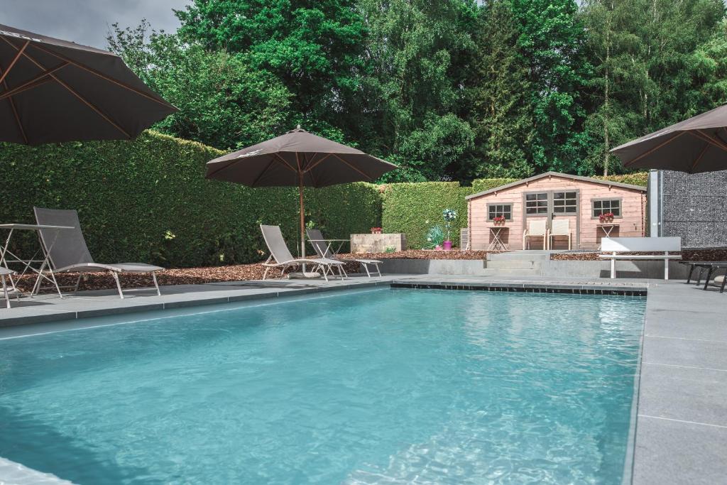 Hotel Au Coeur de Lacuisine - Housity