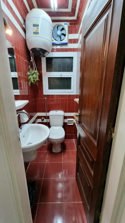 Bagno di Amazing Nile View and Pyramids Apartment