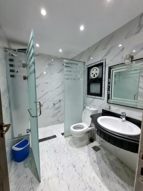 Bagno di Amazing Nile View and Pyramids Apartment